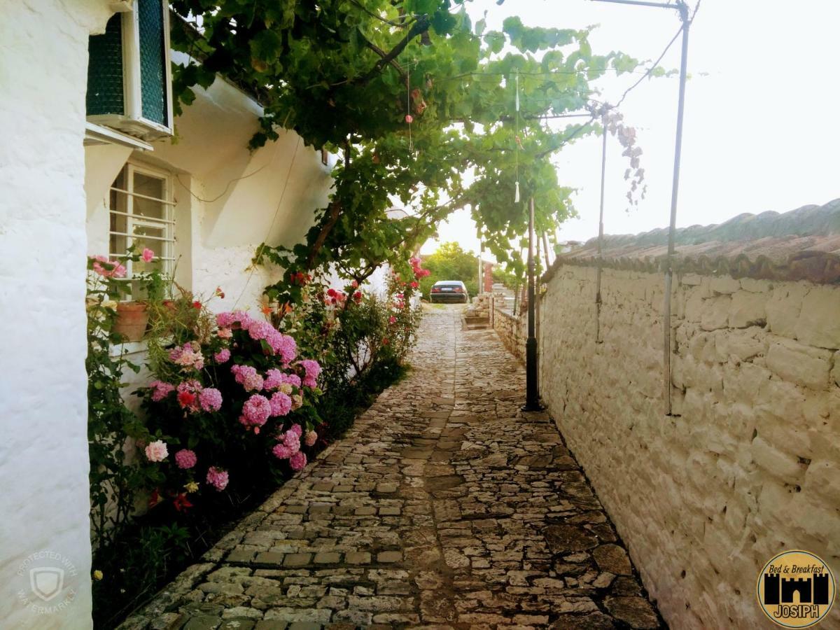 Bed & Breakfast Josiph Берат Экстерьер фото