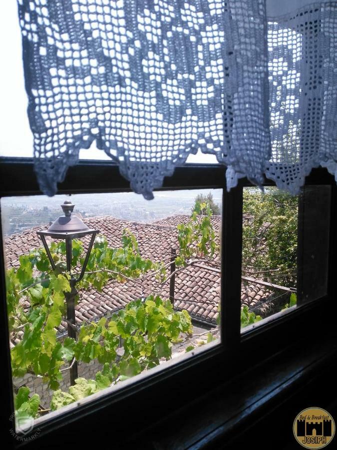 Bed & Breakfast Josiph Берат Экстерьер фото